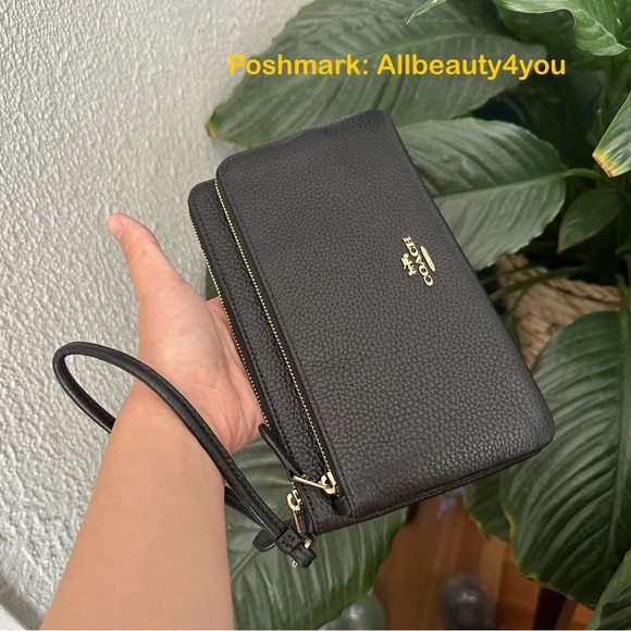 NWT - COACH Double Zip Wallet - Refined Pebble Leather - Gold/Black - Picture 14 of 15